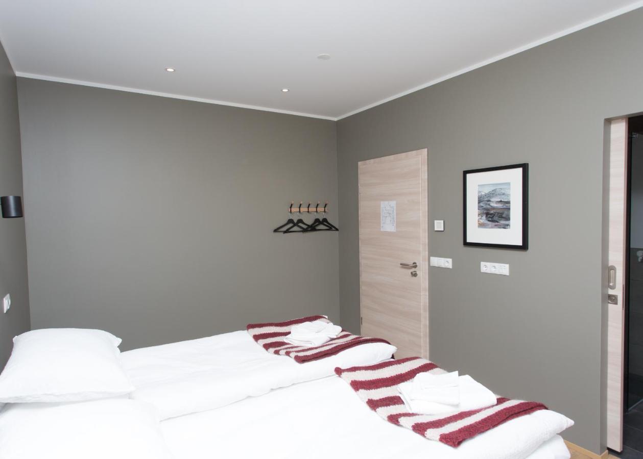 Glaumbaer III Hotel Varmahlid  Bagian luar foto
